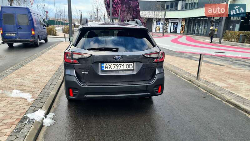 Универсал Subaru Outback 2019 в Киеве