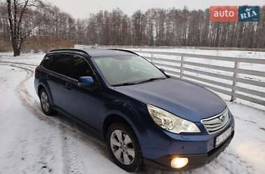 Універсал Subaru Outback 2011 в Полтаві