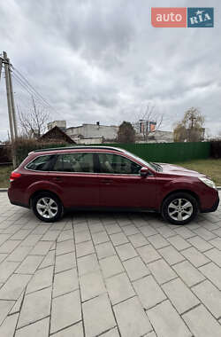 Универсал Subaru Outback 2013 в Львове