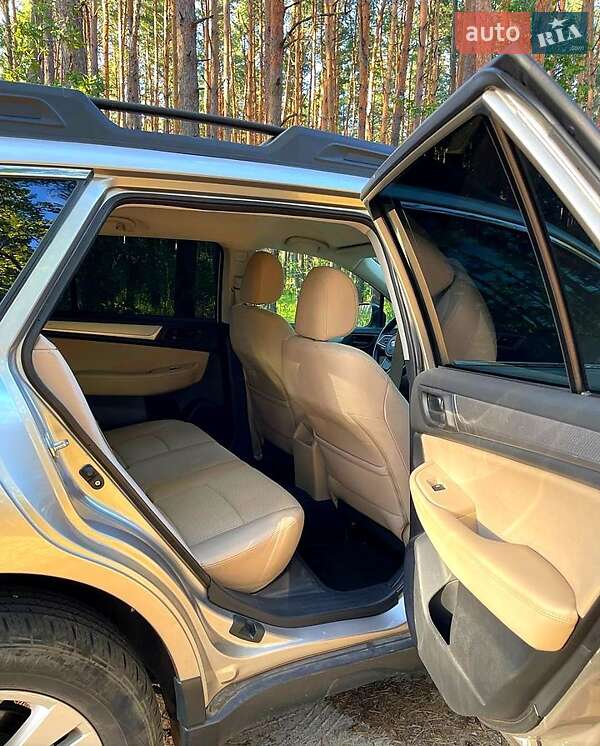 Универсал Subaru Outback 2018 в Киеве