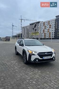 Позашляховик / Кросовер Subaru Outback 2022 в 
