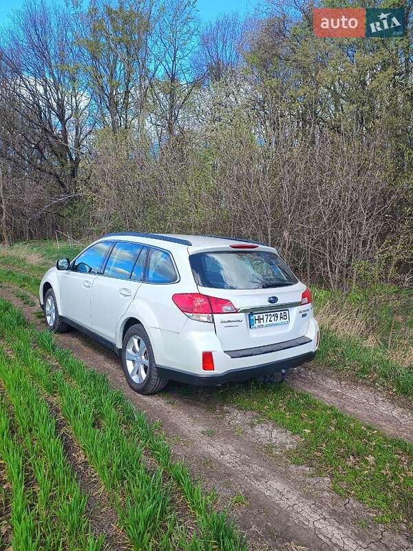 Универсал Subaru Outback 2013 в Балте фото 10 Универсал Subaru Outback 2013 в Балте