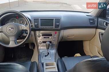 Универсал Subaru Outback 2004 в 