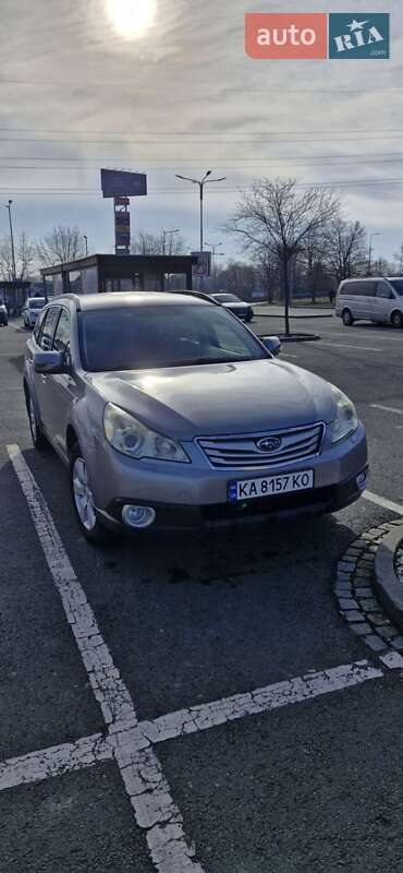 Універсал Subaru Outback 2011 в Онуфріївці