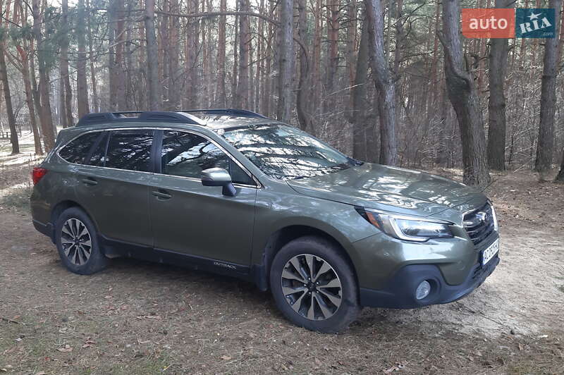 Универсал Subaru Outback 2017 в Луцке