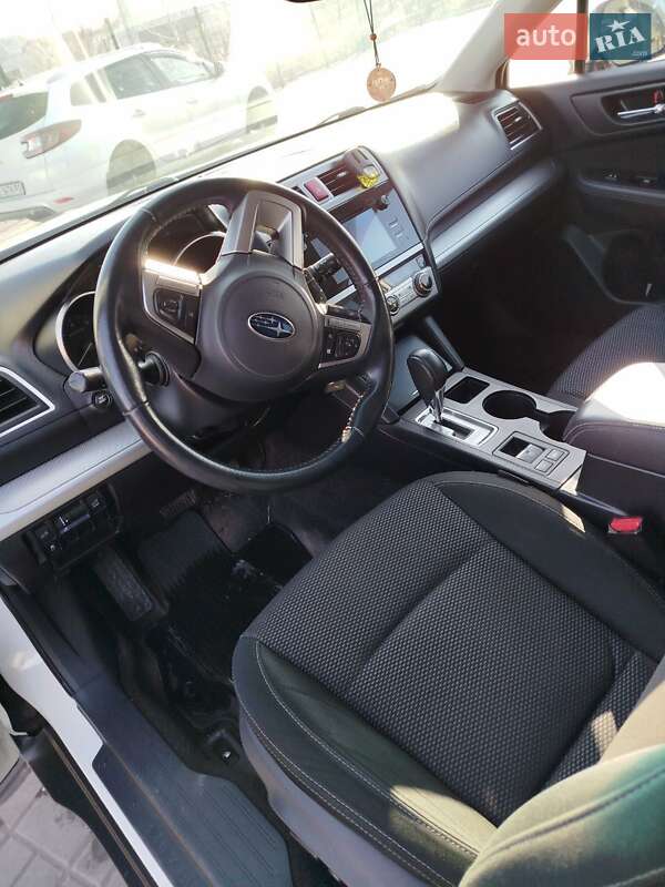 Універсал Subaru Outback 2014 в Дніпрі