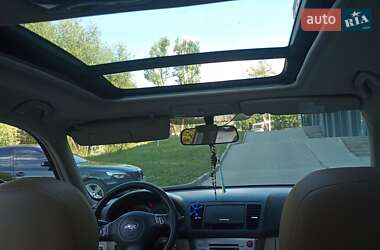 Универсал Subaru Outback 2005 в Новояворовске