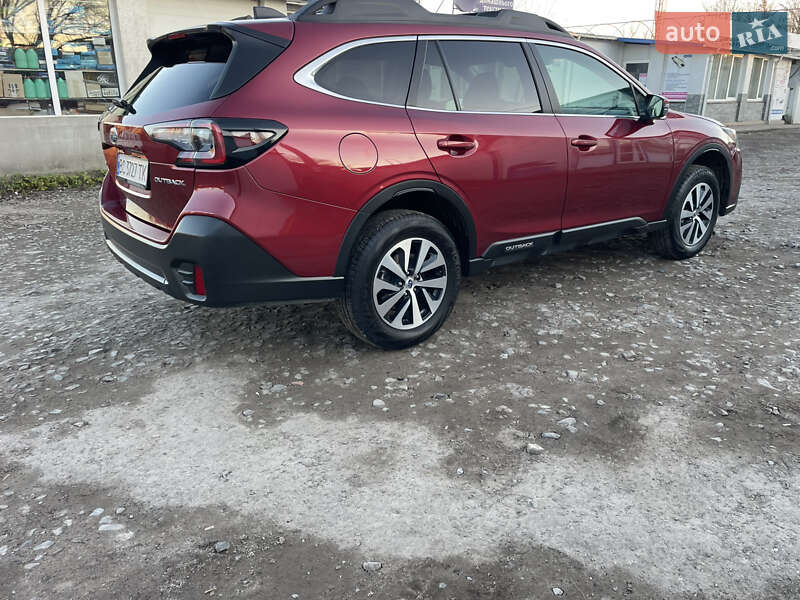 Позашляховик / Кросовер Subaru Outback 2022 в Львові