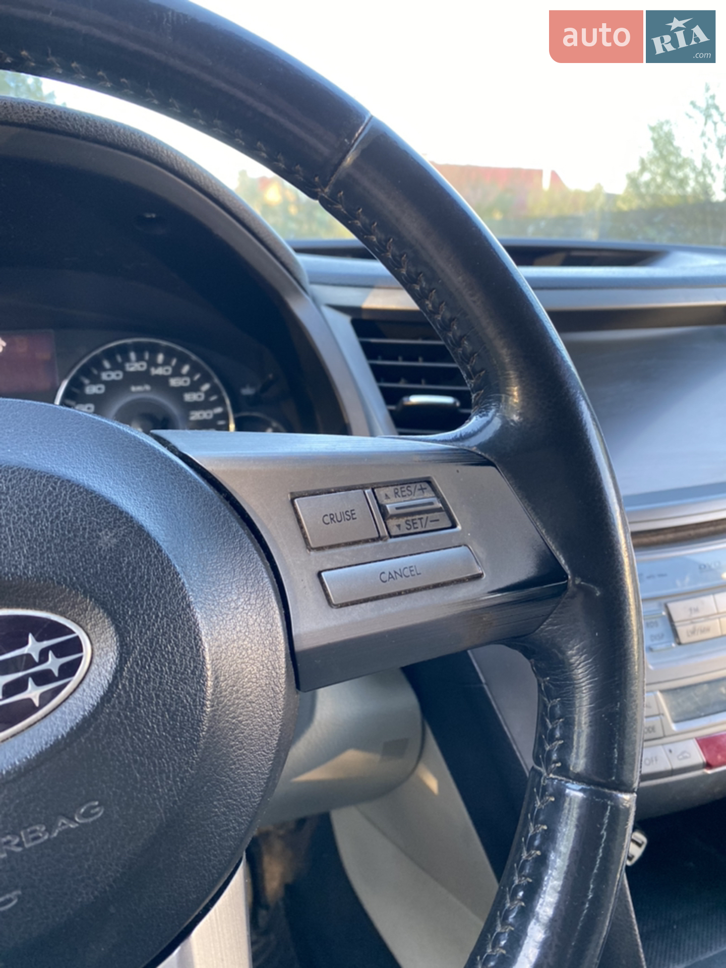 2010 Subaru Outback - мініатюра 20