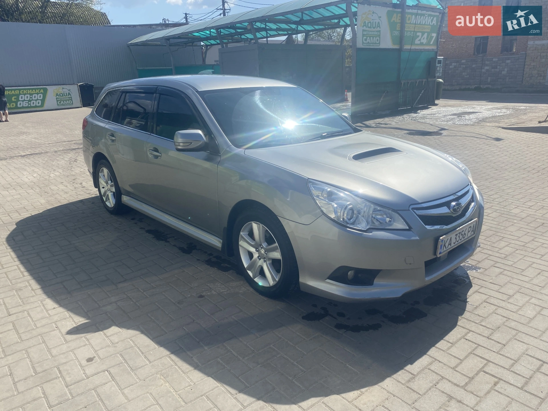 2010 Subaru Outback - мініатюра 12