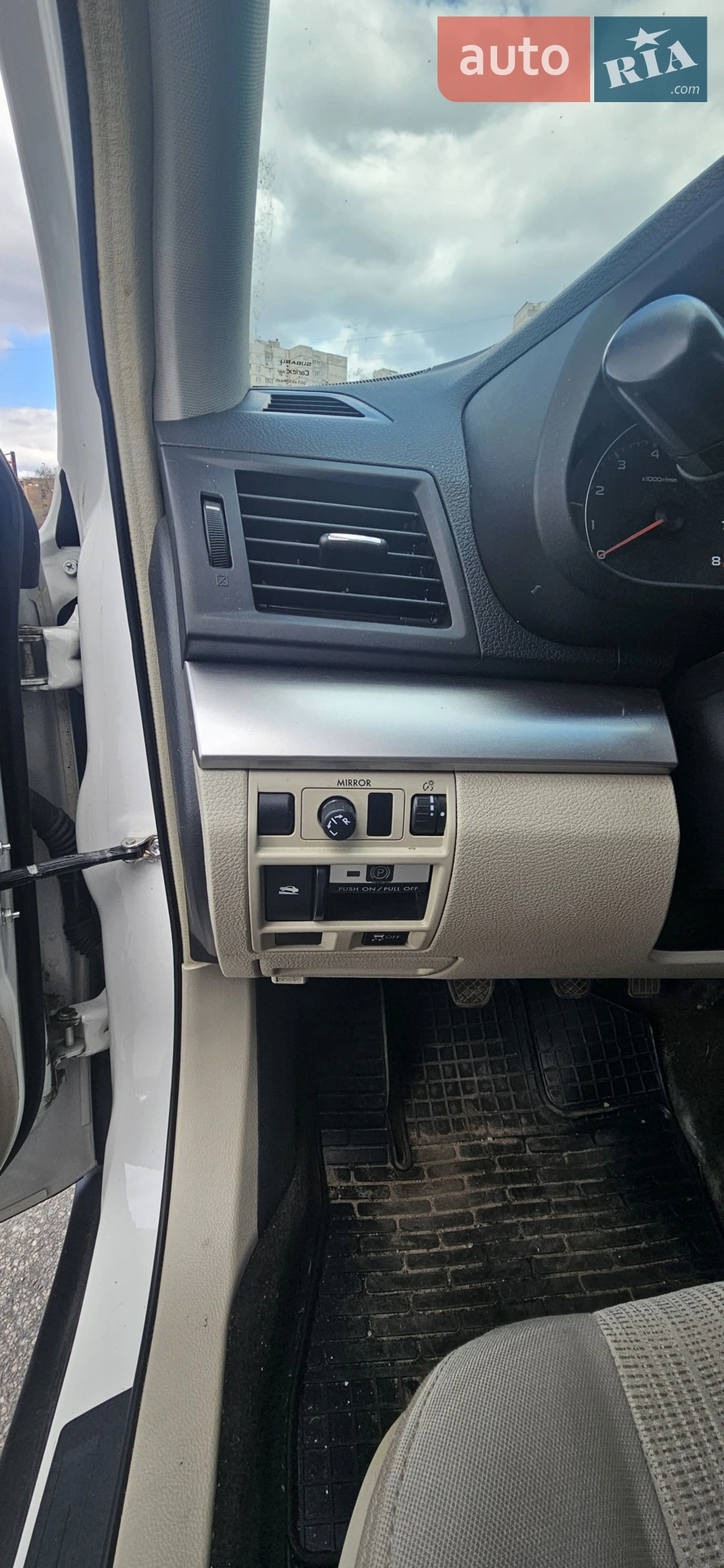 2014 Subaru Outback - мініатюра 11