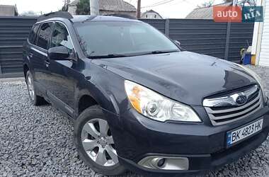 Універсал Subaru Outback 2010 в Звягелі