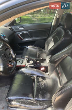 Універсал Subaru Outback 2004 в 