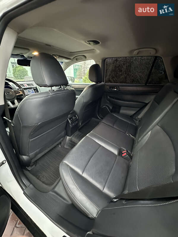 Універсал Subaru Outback 2015 в Дніпрі