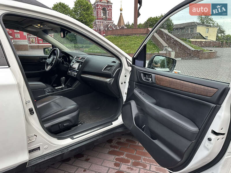 Універсал Subaru Outback 2015 в Дніпрі