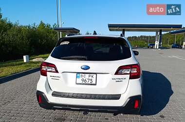 Универсал Subaru Outback 2018 в 
