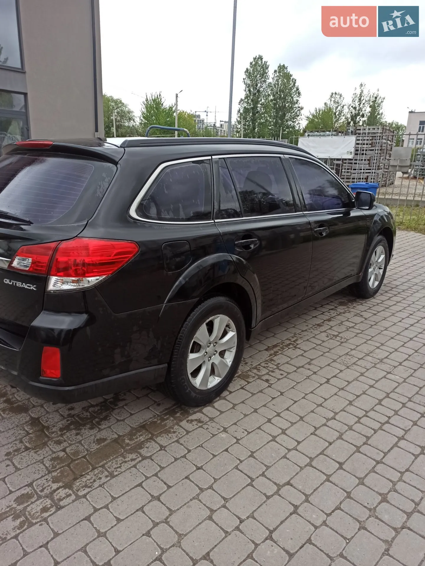 2010 Subaru Outback - мініатюра 5