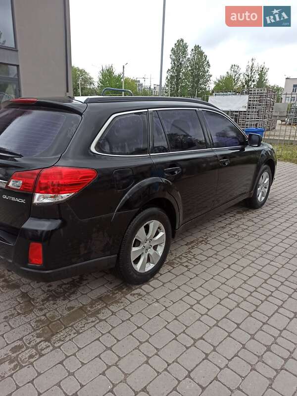 Универсал Subaru Outback 2010 в Львове фото 5 Универсал Subaru Outback 2010 в Львове
