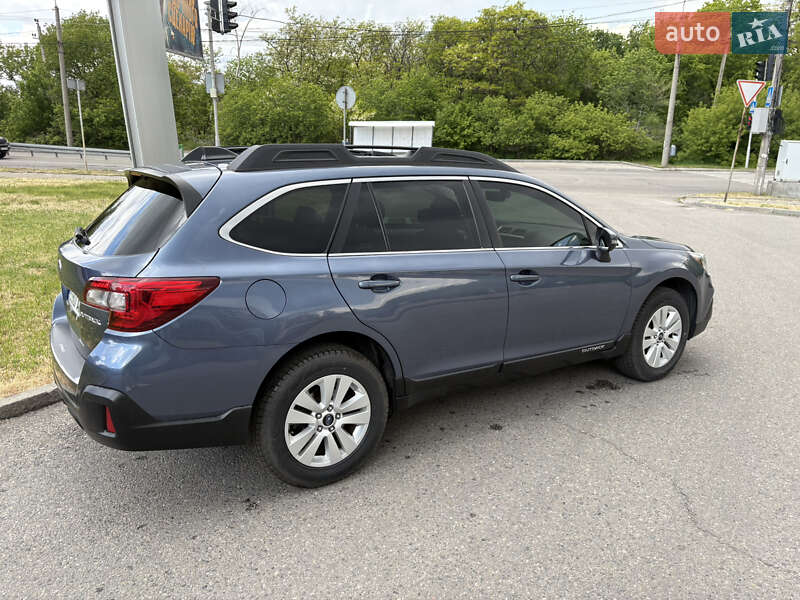 Универсал Subaru Outback 2018 в Днепре