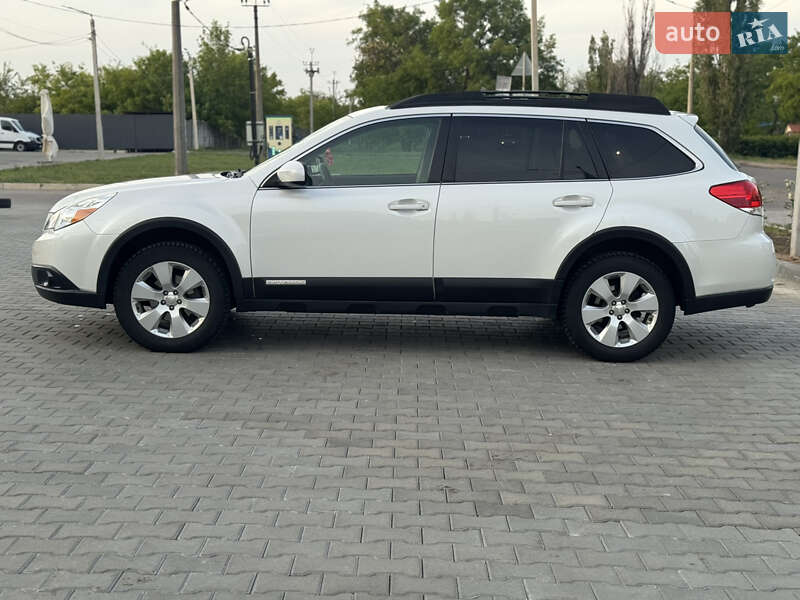 Універсал Subaru Outback 2010 в Миколаєві
