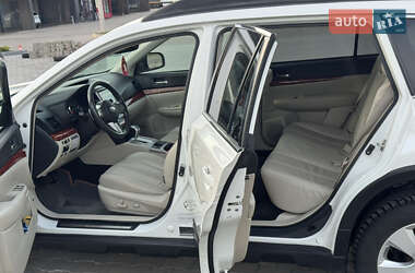 Універсал Subaru Outback 2010 в 
