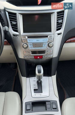 Універсал Subaru Outback 2010 в 