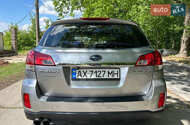 Универсал Subaru Outback 2011 в 