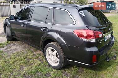 Универсал Subaru Outback 2011 в 