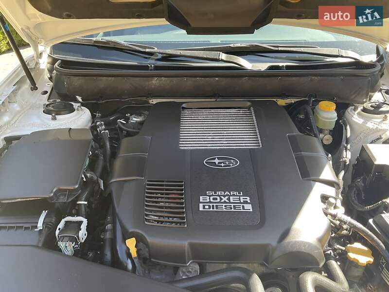 Универсал Subaru Outback 2014 в Ровно