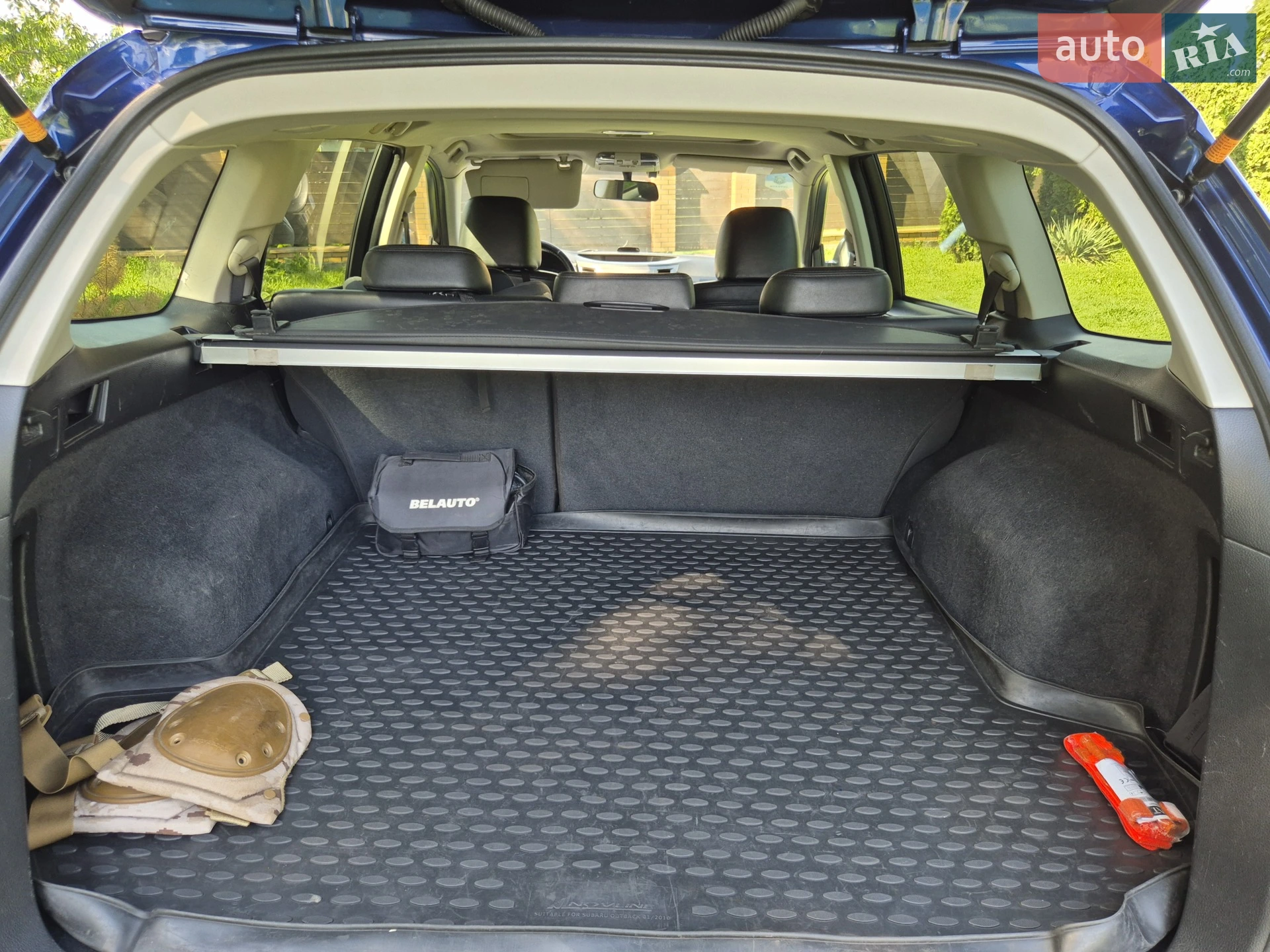 2011 Subaru Outback - мініатюра 20