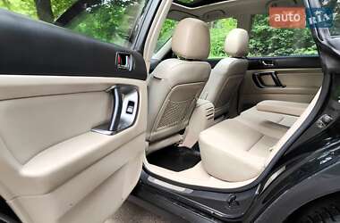 Универсал Subaru Outback 2004 в 