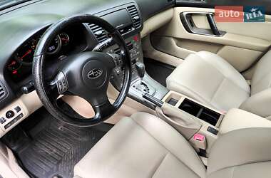 Универсал Subaru Outback 2004 в 