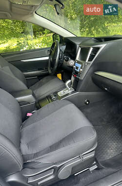 Универсал Subaru Outback 2013 в 