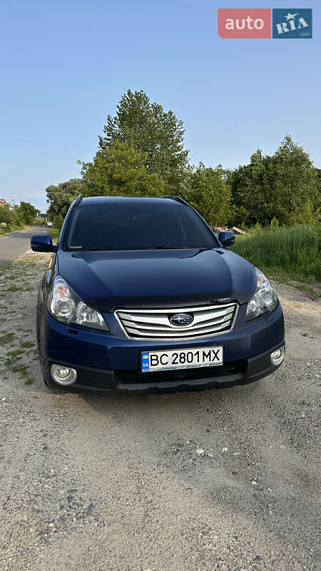 Універсал Subaru Outback 2010 в Львові