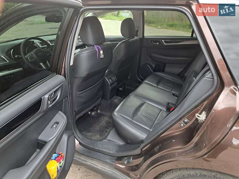 Універсал Subaru Outback 2016 в Сумах