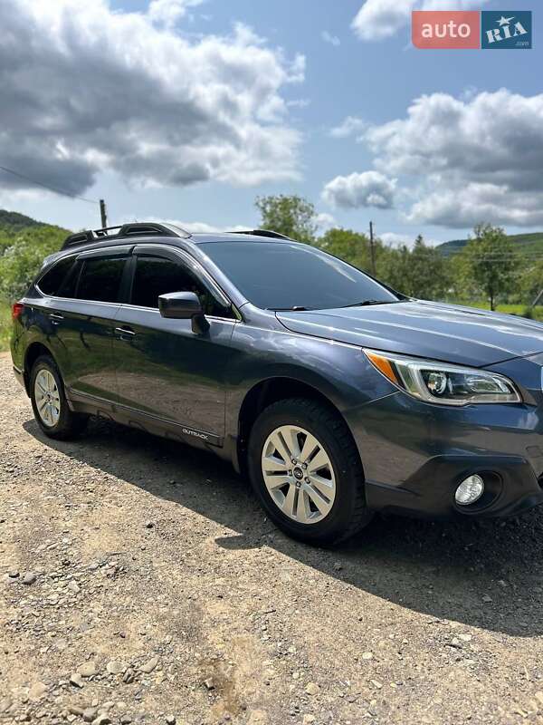 Универсал Subaru Outback 2016 в Косове