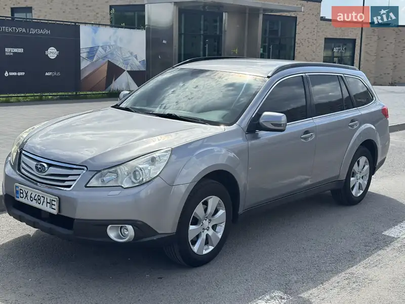 Subaru Outback 2011