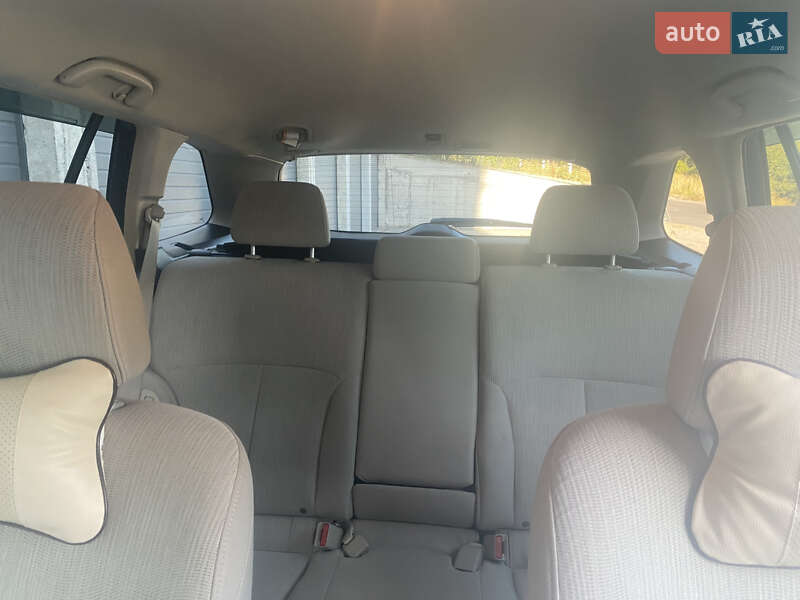 Универсал Subaru Outback 2014 в Тернополе