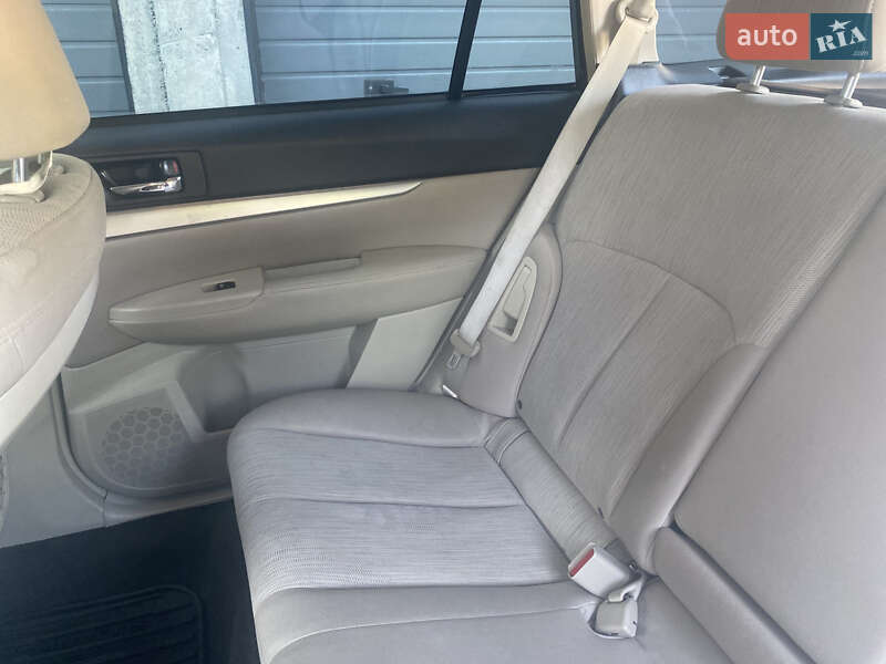 Универсал Subaru Outback 2014 в Тернополе