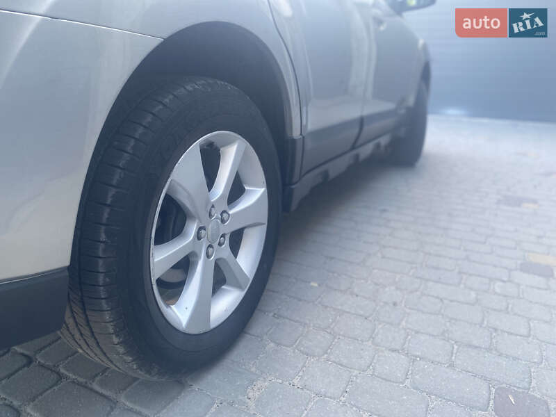 Универсал Subaru Outback 2014 в Тернополе