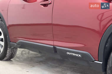 Внедорожник / Кроссовер Subaru Outback 2021 в 
