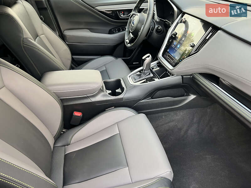 Универсал Subaru Outback 2024 в Киеве