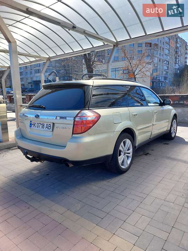 Універсал Subaru Outback 2007 в Рівному