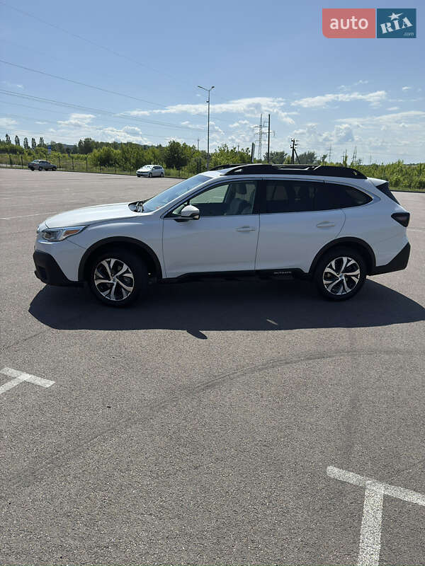 Універсал Subaru Outback 2020 в Рівному