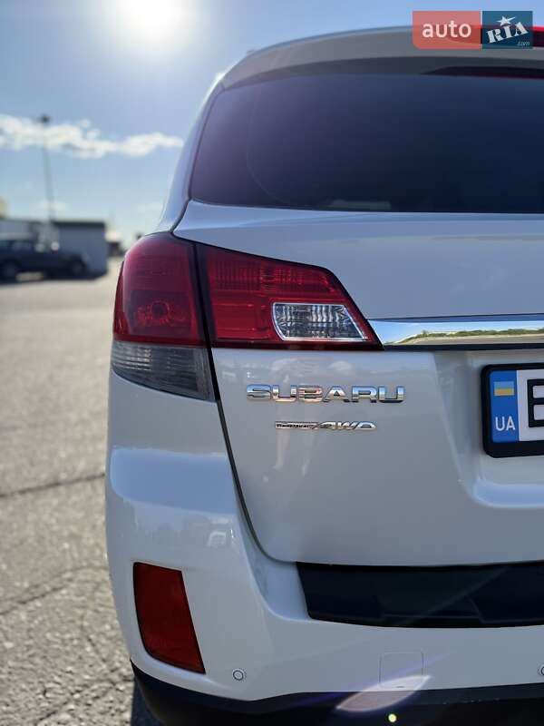 Универсал Subaru Outback 2010 в Вознесенске