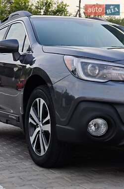 Универсал Subaru Outback 2017 в 