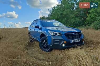 Универсал Subaru Outback 2022 в Киеве