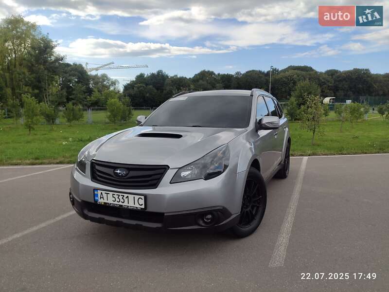 Универсал Subaru Outback 2009 в Ивано-Франковске
