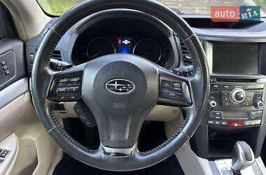 Универсал Subaru Outback 2013 в 