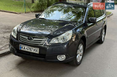 Универсал Subaru Outback 2011 в Киеве